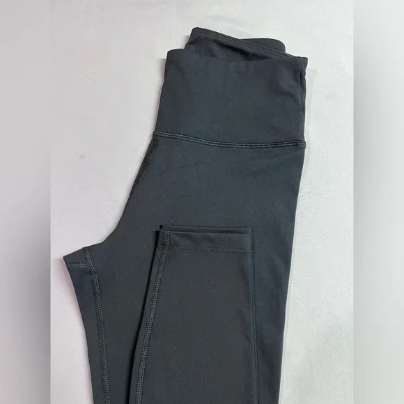 🔥🔥🔥 Gap High Rise Favorite Leggings in Black NWOT - Picture 5 of 6